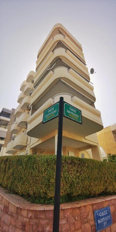山脚下，舒适温馨海景公寓 Athen Exterior foto