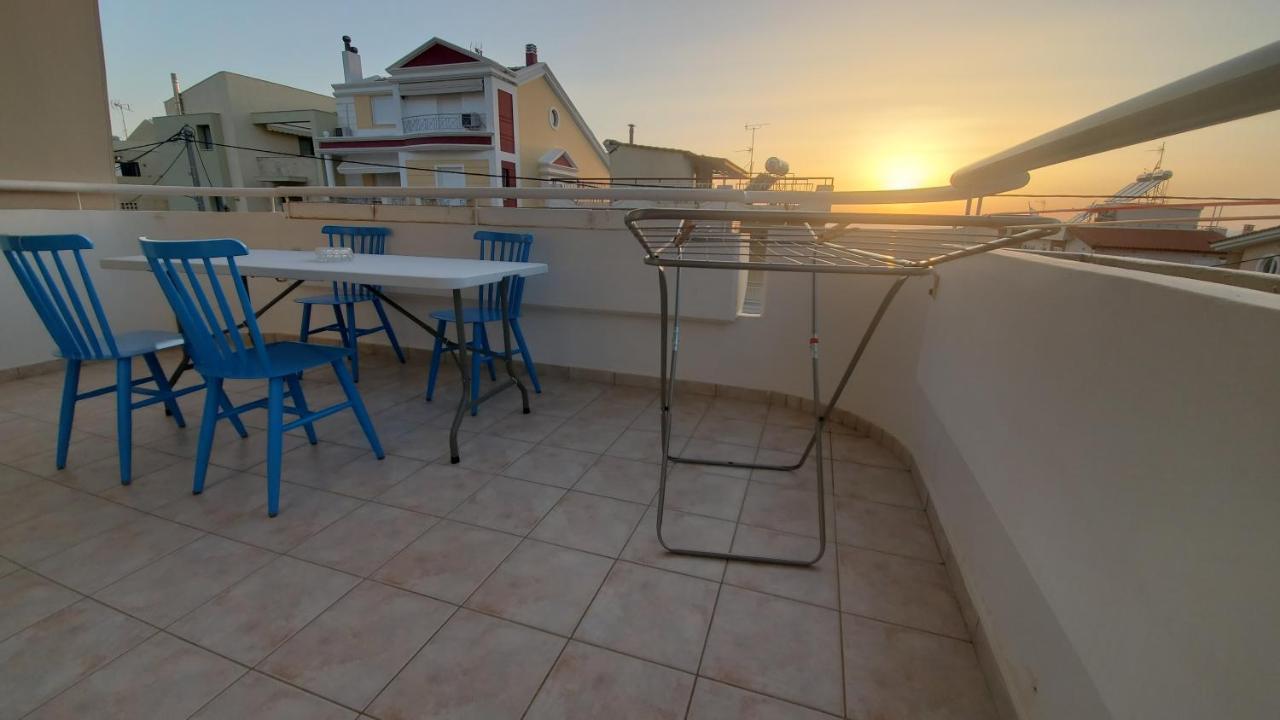 山脚下，舒适温馨海景公寓 Athen Exterior foto